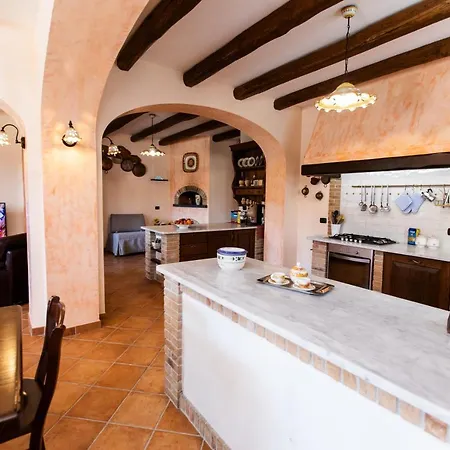 San Nicola Bed & Breakfast 3*