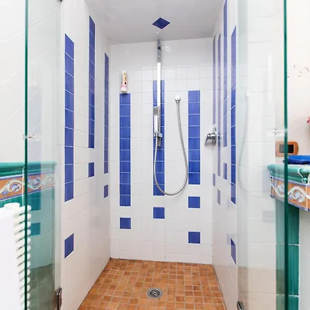 San Nicola Bed & Breakfast